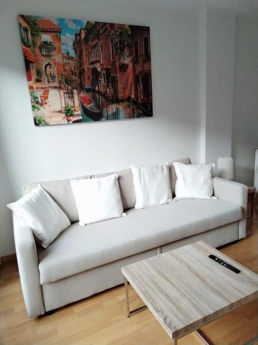 Amplio, Luminoso Y Confortable Cc Apartment Madrid